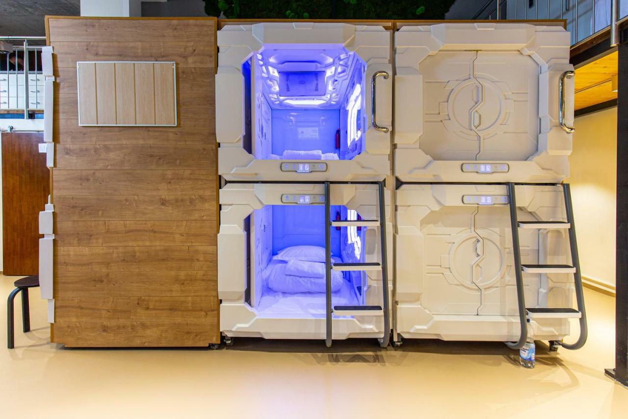 Spacehotel Καρλσρούη Εξωτερικό φωτογραφία